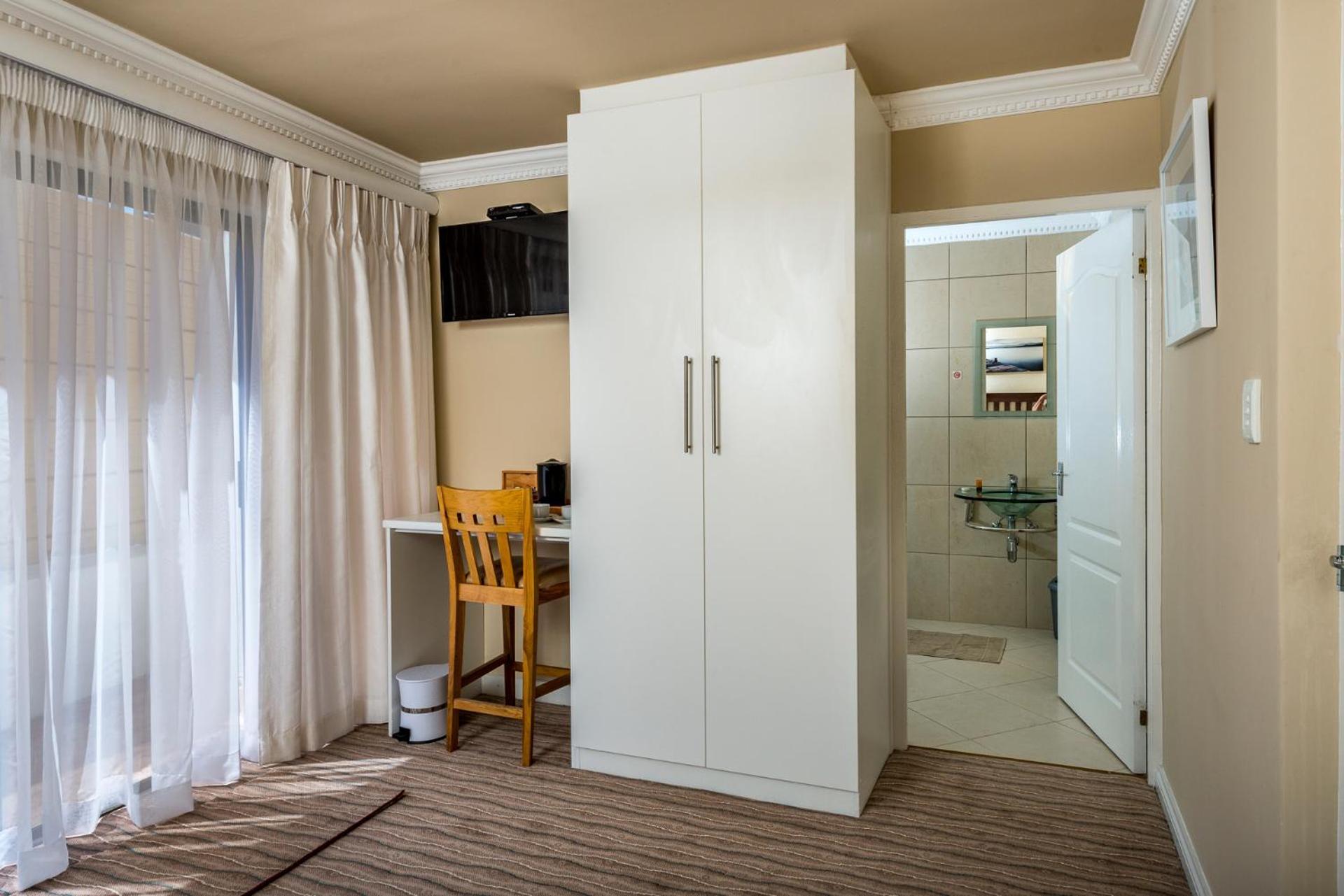 Guesthouse De Tijger Lodge Parow Eksteriør bilde