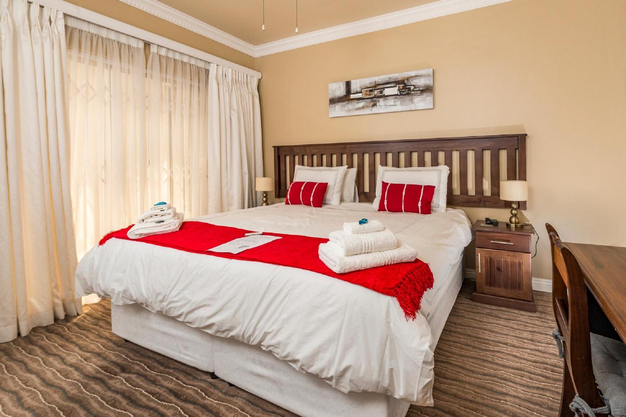Guesthouse De Tijger Lodge Parow Eksteriør bilde